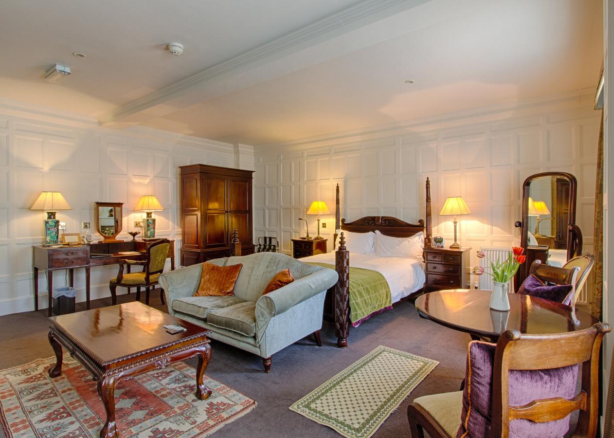 Hotel The Old Vine à Winchester Extérieur photo